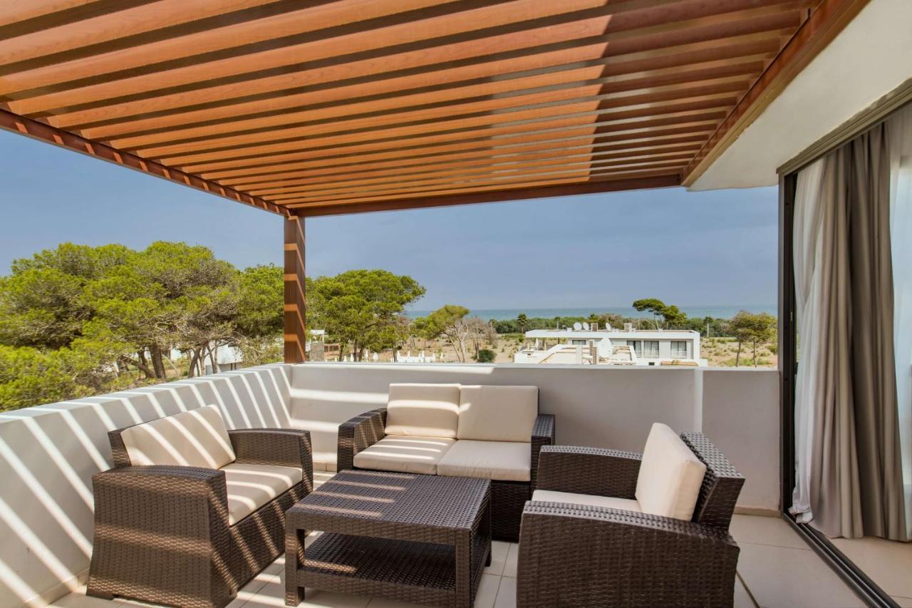 Radisson Blu Residences Αλ Χοσέιμα Εξωτερικό φωτογραφία