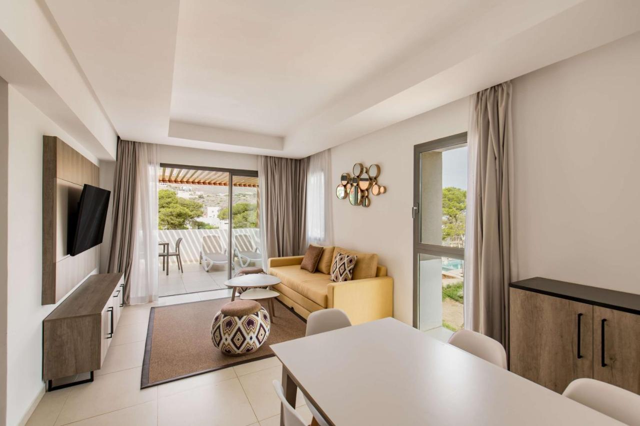 Radisson Blu Residences Αλ Χοσέιμα Εξωτερικό φωτογραφία