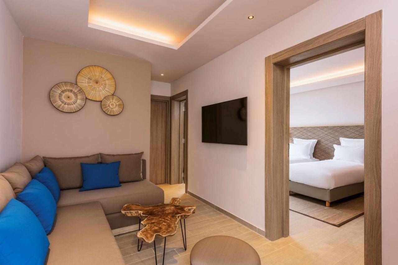 Radisson Blu Residences Αλ Χοσέιμα Εξωτερικό φωτογραφία